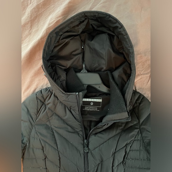 Black Bernardo Packable Down Long Coat - Picture 3 of 12